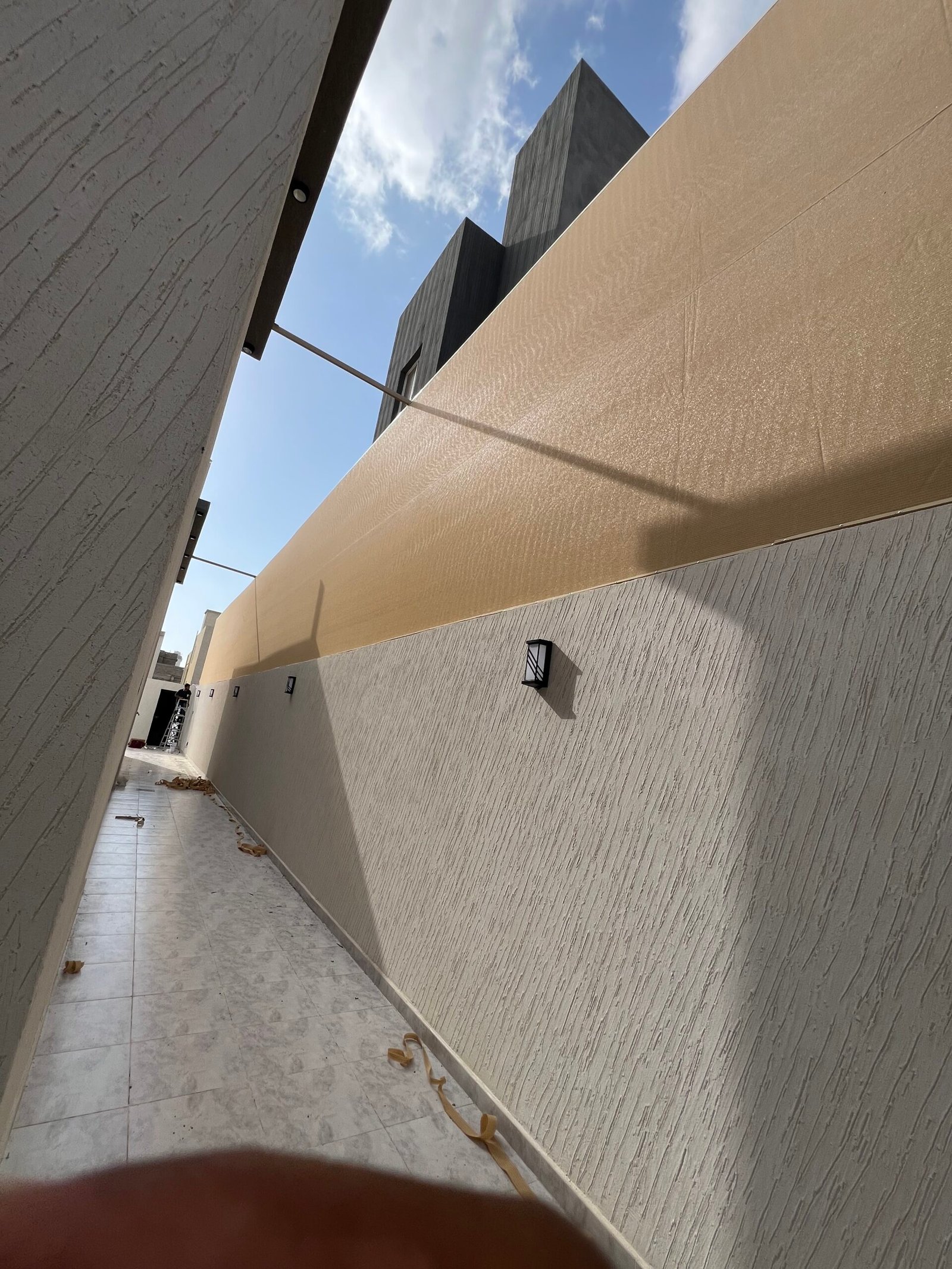 تركيب سواتر قماش منازل للاحواش والفلل بسعر اقتصادي ومناسب في ابها 