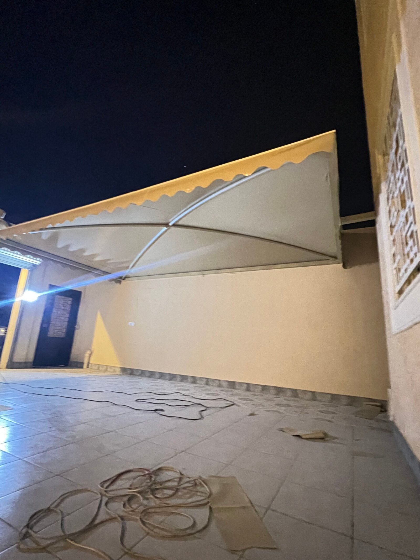 مظلات ابها وخميس مشيط عسير